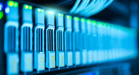 Certificarile in domeniul cloud computing au devenit extrem de valoroase, atat pentru profesionistii care le obtin, cat si pentru companiile care beneficiaza de angajati calificati.