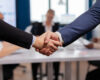 5 caracteristici ale unui lider eficient. Hai sa vedem ce inseamna cu adevarat un lider eficient si de ce soft skills-urile fac diferenta.