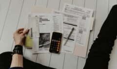 Ce sunt finanțele și care este rolul lor în economie? Finanțele reprezintă un domeniu fundamental al științelor.